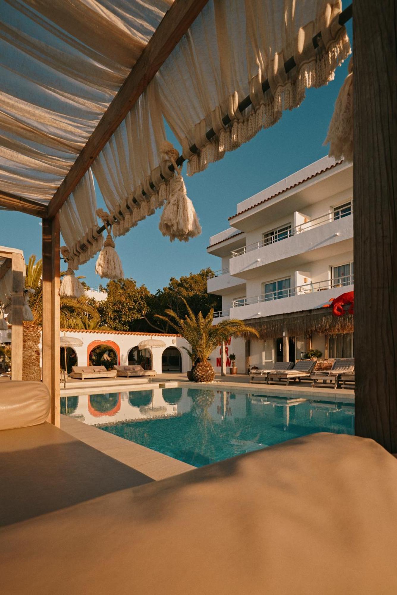 Sunset Oasis Ibiza Adults Only - New Rooms 2025 Сан-Антоніо Екстер'єр фото